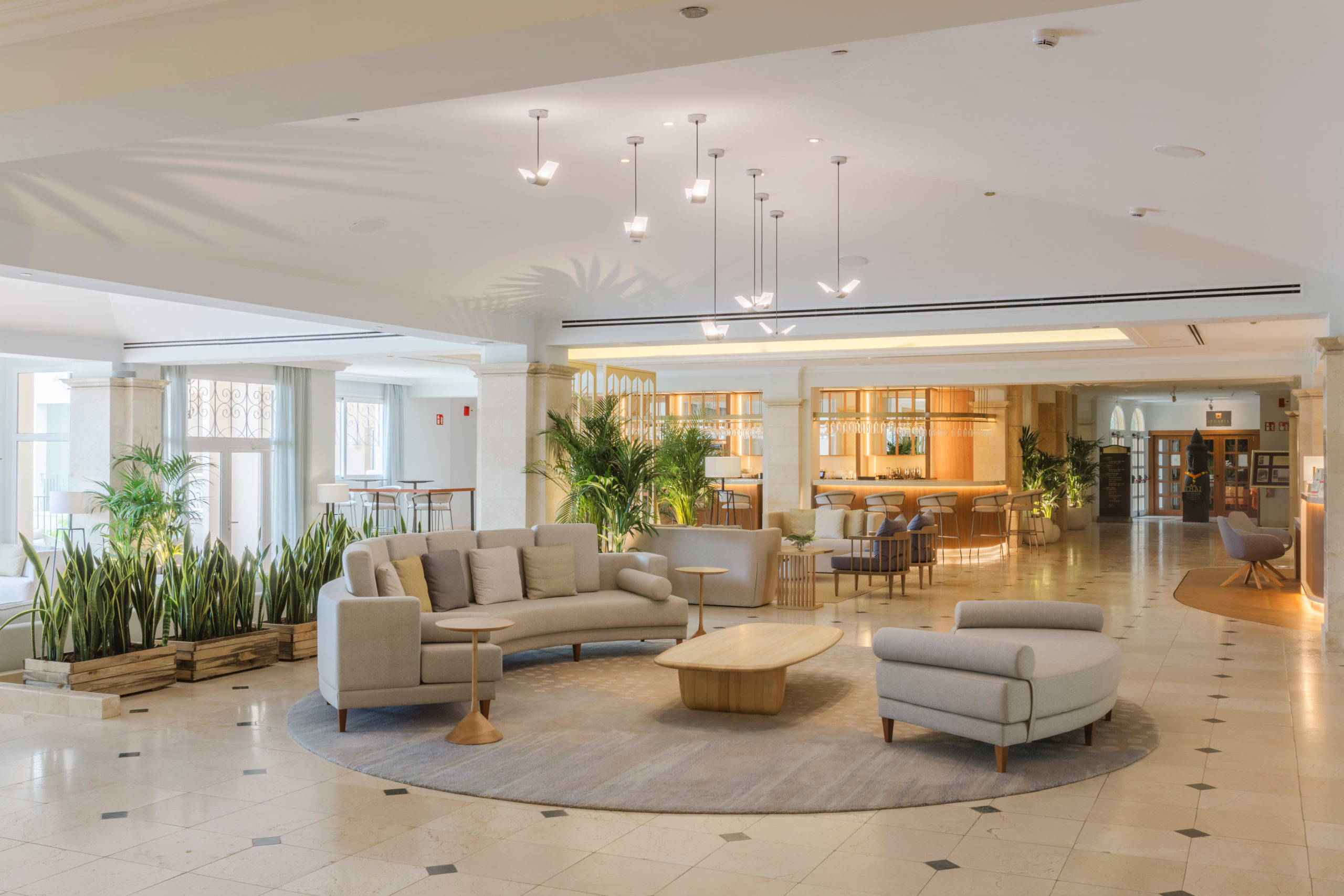 mobiliario-lobby-hotel-la-sella-golf-denia