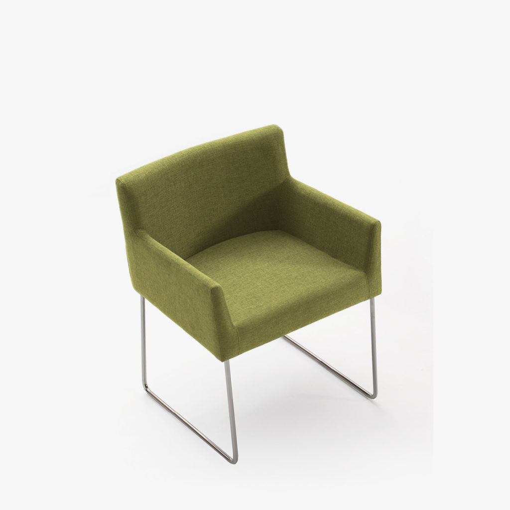 silla-marc-tapizada-verde